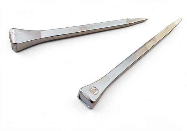 DZS Elec Horseshoe Nails Steel Galvanized E5 Model Farrier-1